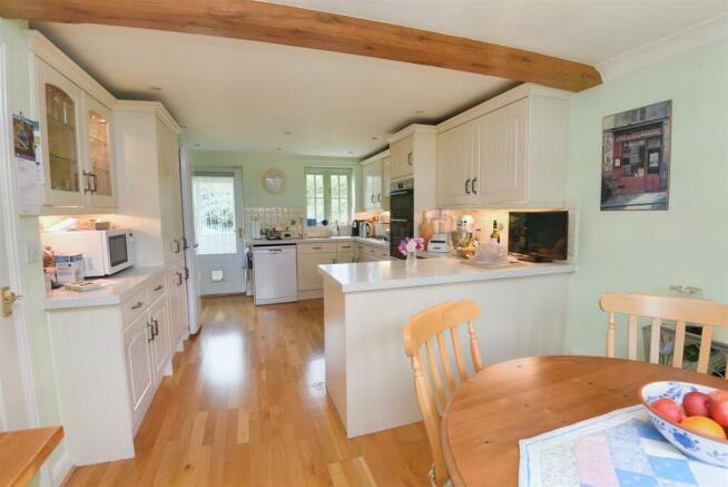 Kitchen/Dining Room