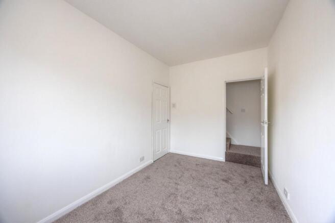 3 bed Terraced for sale Image 9