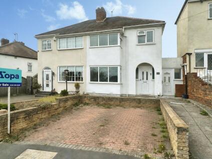 Corfe Road, Bilston, WV14
