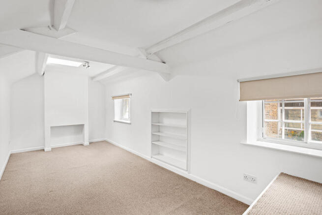 2 bed Flat for sale Image 8