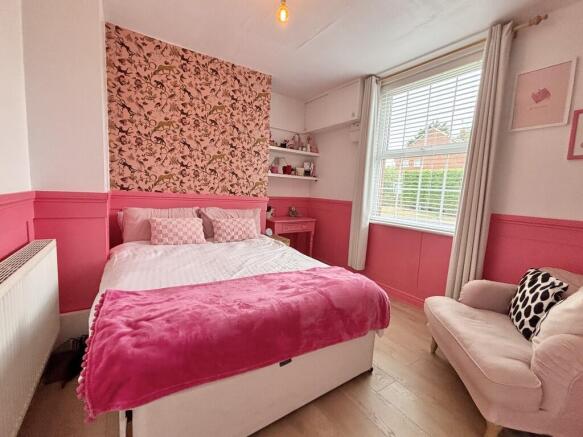 4 bed Detached for sale Image 7