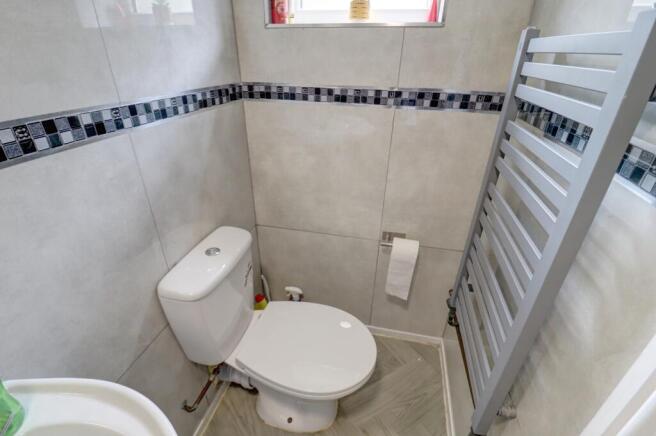 3 bed Semi-Detached for sale Image 10