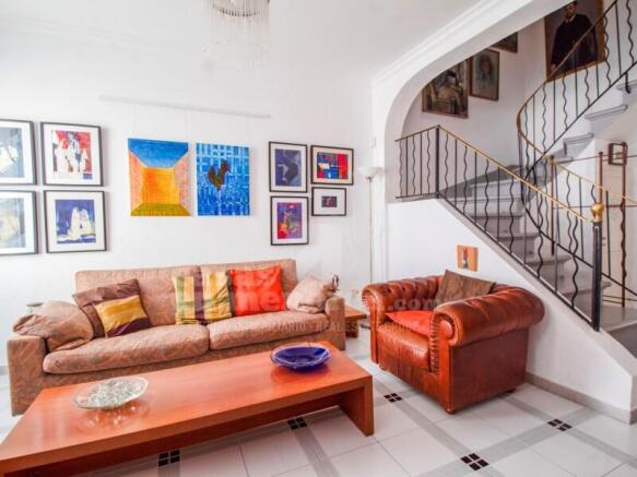 House with patio in Es Mercadal