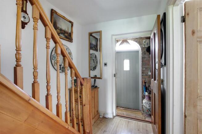 Hallway.jpg