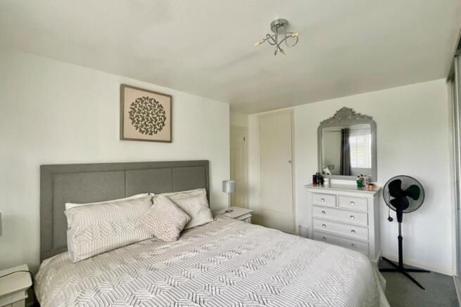 3 bed Detached for sale Image 12