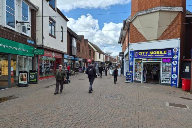 15 Market Pl, Nuneaton, CV11 4EE