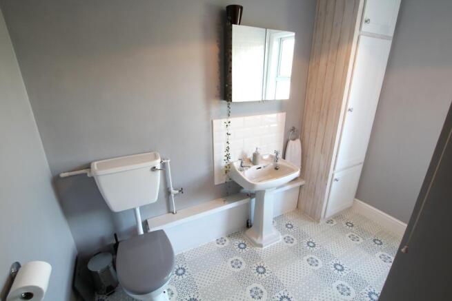 Photo 11