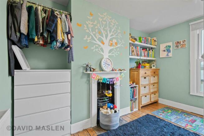 Bedroom (11).jpg