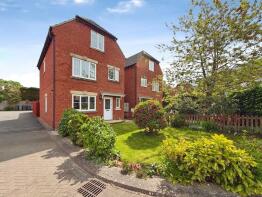 7, Lansdowne Close, Westbury BA13 4JH