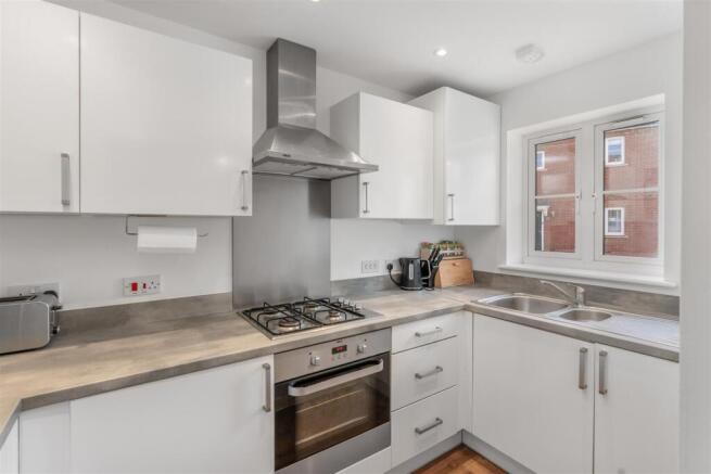 75 Bourton Road-5.jpg