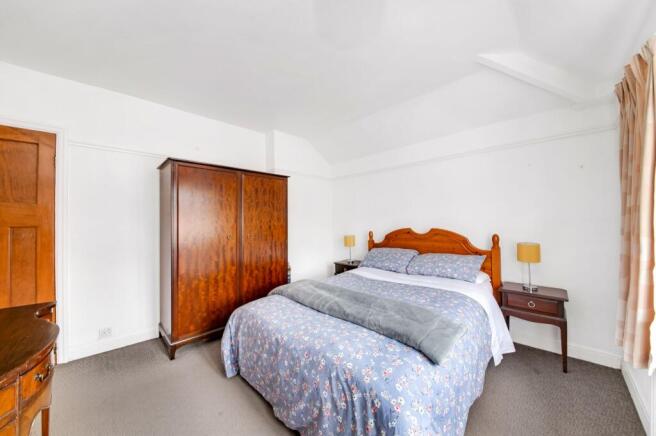 3 bed Semi-Detached for sale Image 12