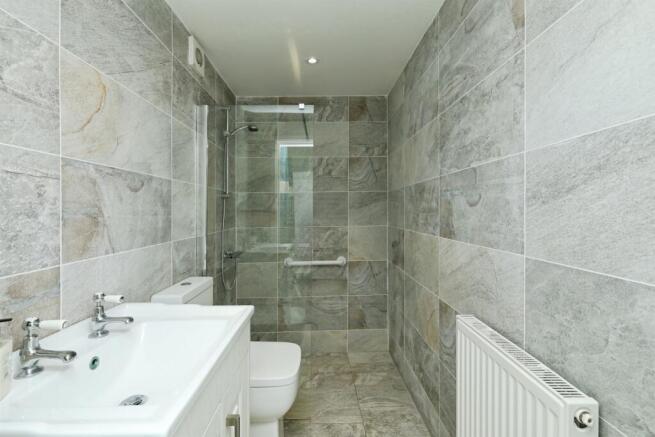 3 bed Semi-Detached for sale Image 8