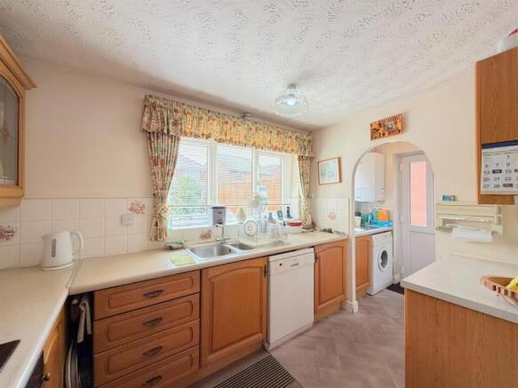 Kitchen / Utility Area