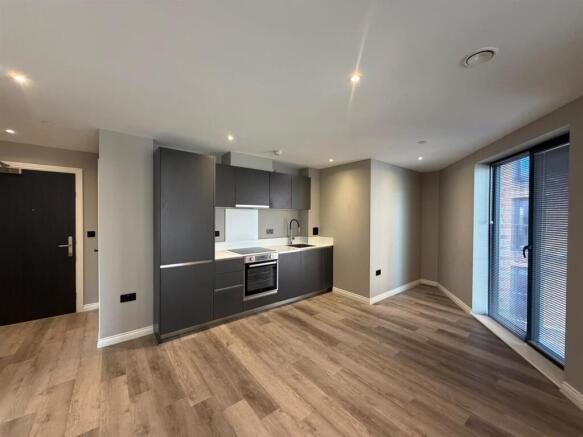 Kitchen/ Living Area