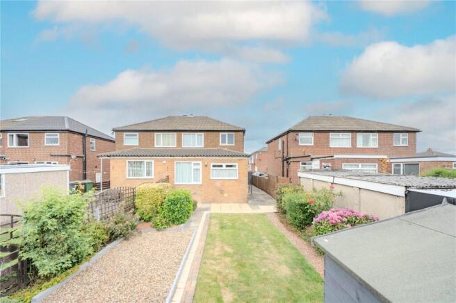 3 bed Semi-Detached for sale Image 9