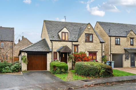 Cotswold Meadow, Witney, Oxfordshire