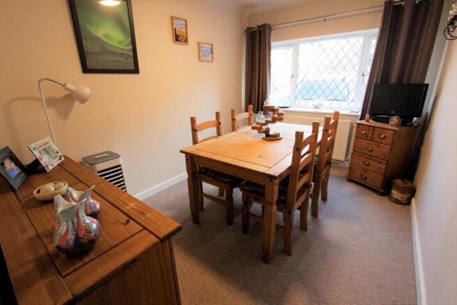 Dining Room.JPG