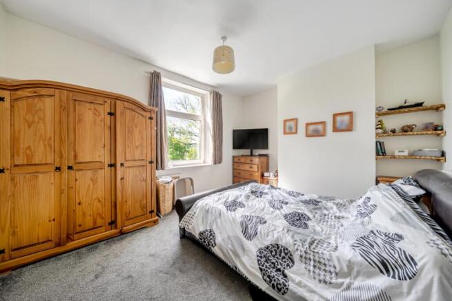 3 bed Terraced for sale Image 7