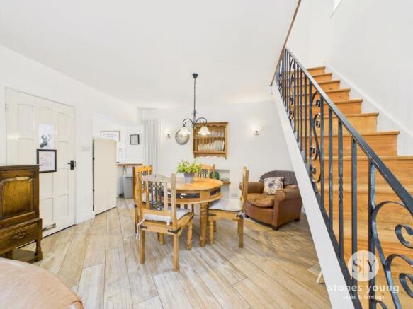 2 bed Terraced for sale Image 6