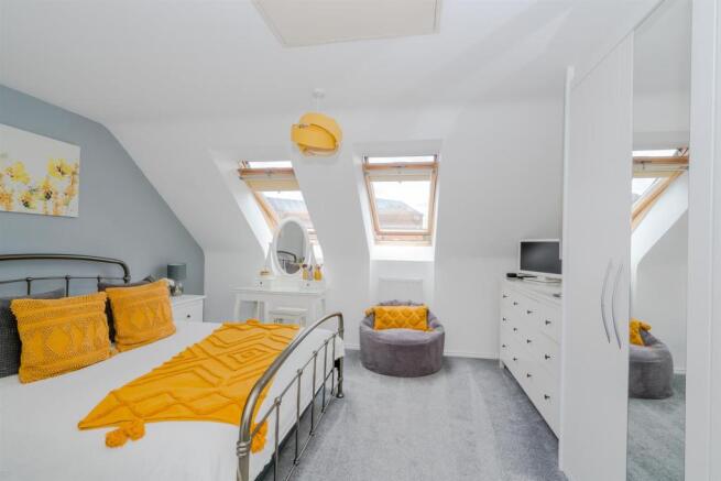 51, Water Reed Grove, Walsall, West Midlands, WS2 