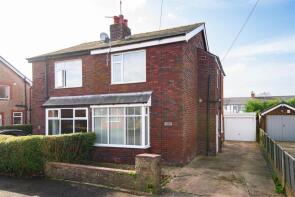 7, Stanley Avenue, Preston PR4 5TD