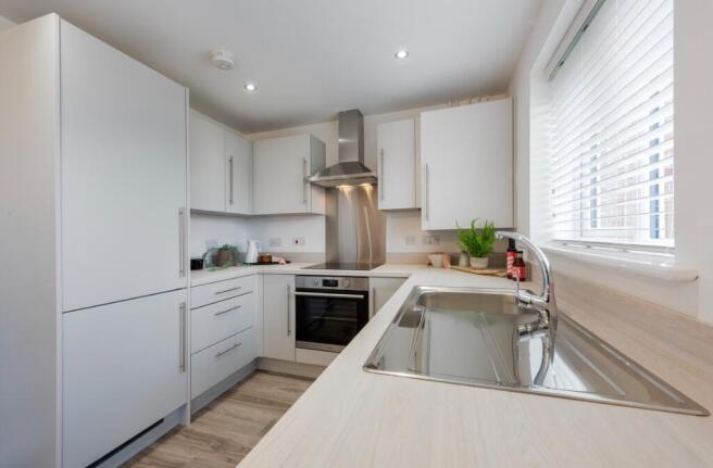 3 bed Semi-Detached for sale Image 4