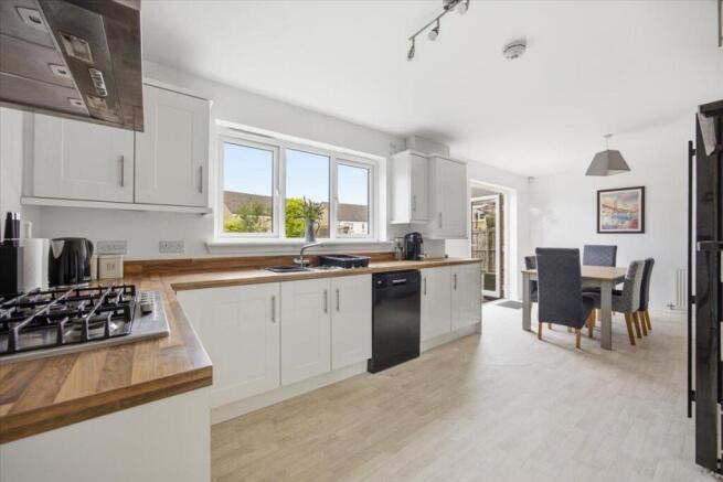 13-50_FARM_WYND_KIRKINTILLOCH_013.jpg
