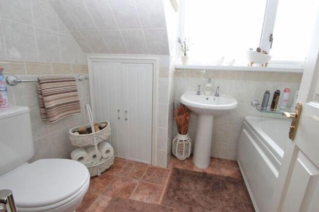 Bathroom photo 1