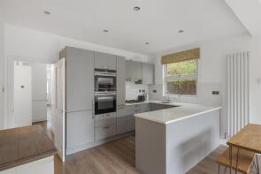 165, Tranmere Road, London SW18 3QX