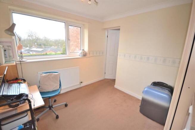 NURSERY/DRESSING ROO