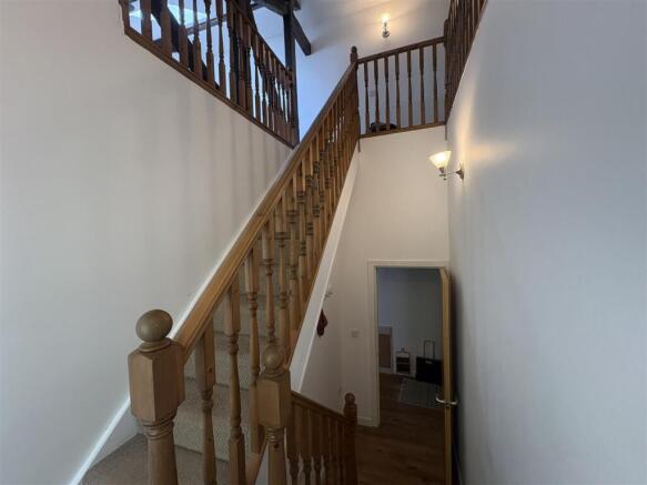 1 bed Apartment to rent Image 5