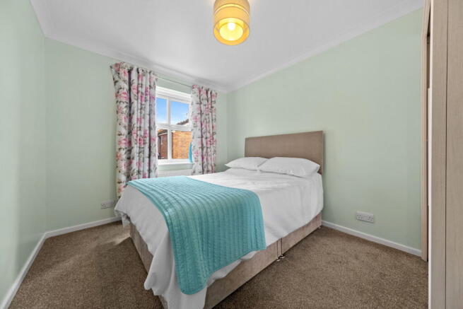 3 bed Detached Bungalow for sale Image 12