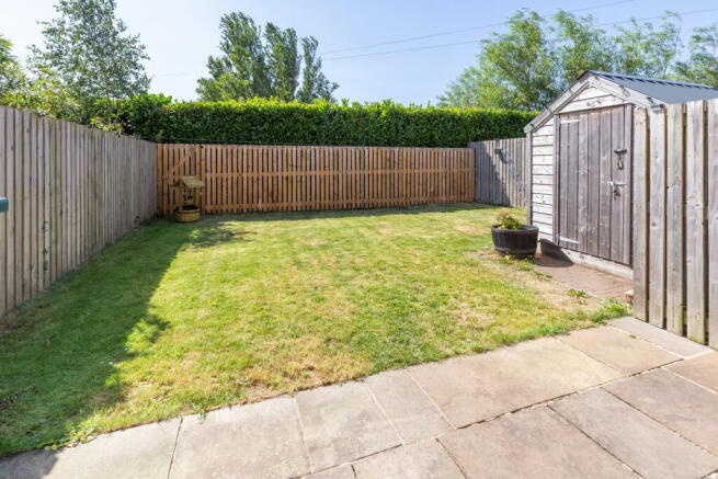 4 bed Semi-Detached for sale Image 7