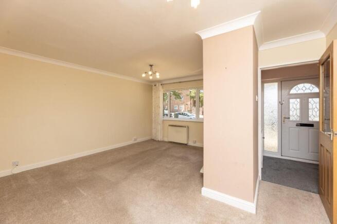 3 bed Semi-Detached for sale Image 6