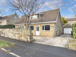 47, West Avenue, Lightcliffe, Halifax HX3 8TJ
