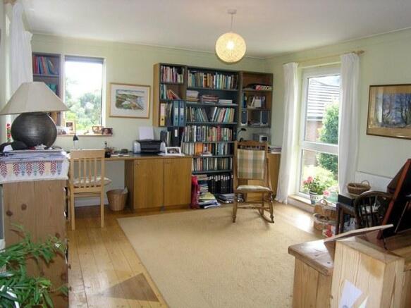 Galleried bedrooms/office