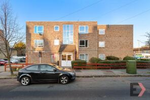 Flat 8, 39 Katherine Court, Stodart Road, Penge, London SE20 8ET