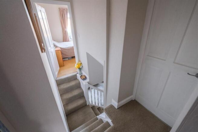 2 bed Terraced for sale Image 7