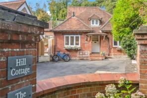 Hill Cottage, Henley Road, Marlow SL7 2DQ