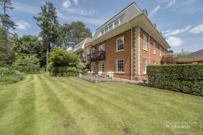 1, Woburn House, Whinshill Court, Sunningdale, Ascot SL5 9RU