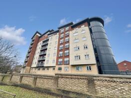 117, Aspects Court, Slough SL1 2EZ