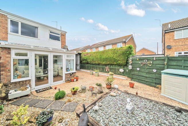 3 bed Semi-Detached for sale Image 12