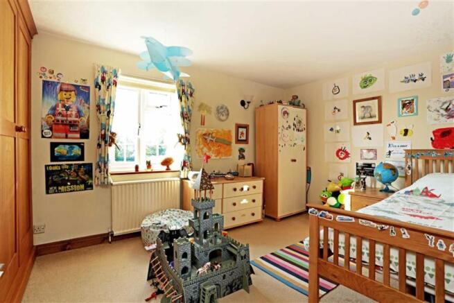 Photo 12