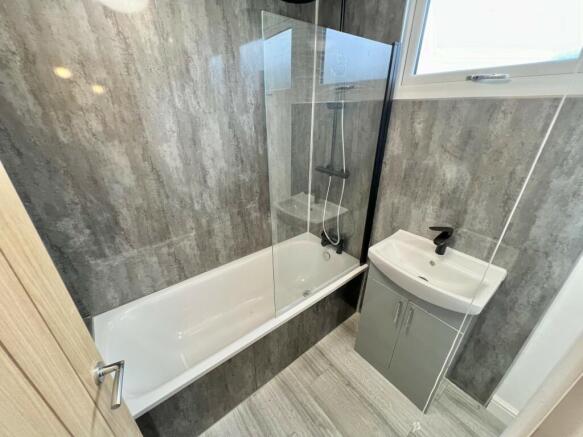 Bathroom1