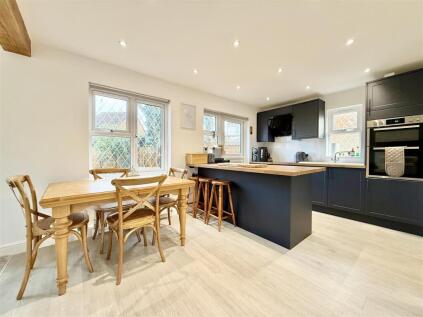 Flintwich Manor, Newland Spring, Chelmsford