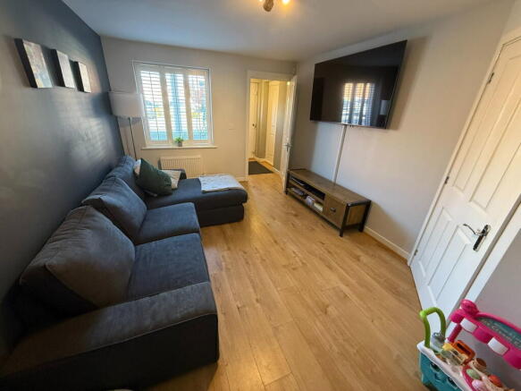 Finch Drive, Maghull photo 2