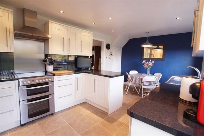 Dining kitchen