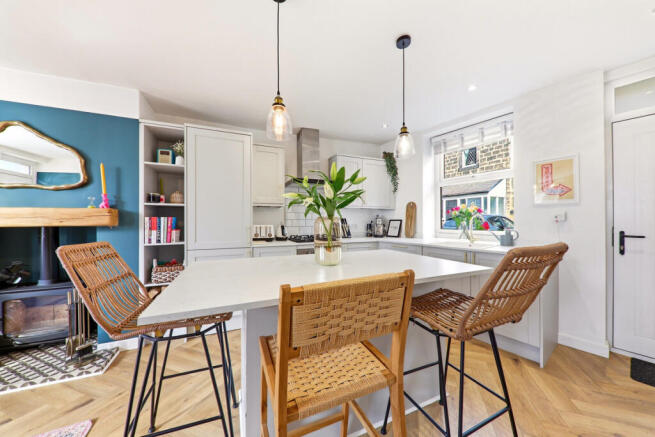 2 bed Terraced for sale Image 4