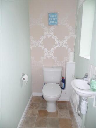 GROUND FLOOR CLOAKROOM/WC