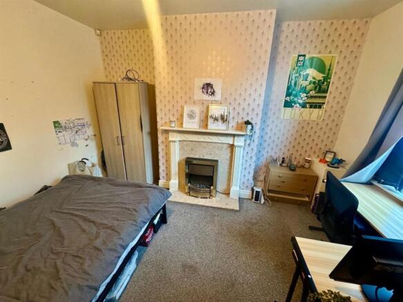 WhatsApp Image 2026-01-06 at 15.00.23 (1).jpeg